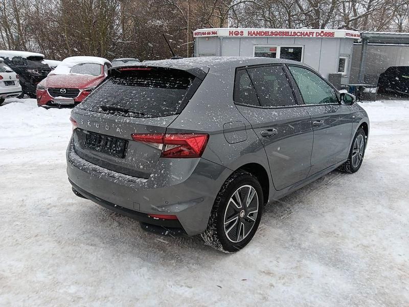 Gebraucht Skoda Fabia Tour 110 PS (80 kW) 2023 Grau Limousine