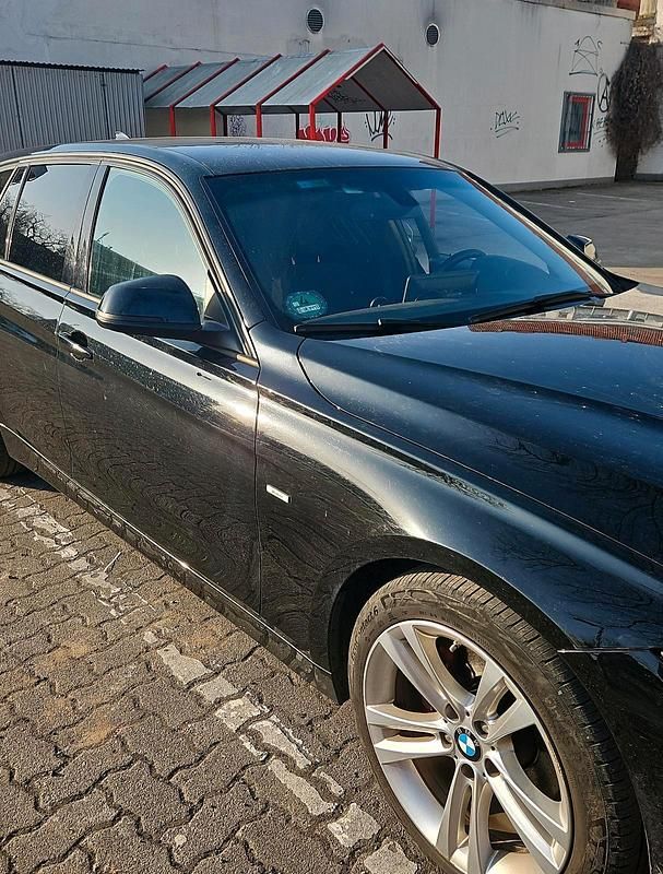 Usata BMW 320 184 CV (135 kW) 2014 Nero Station wagon