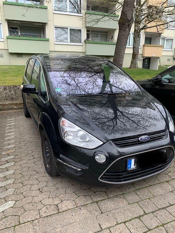 Gebraucht Ford S-MAX Titanium 163 PS (119 kW) 2011 Schwarz Van / Kleinbus