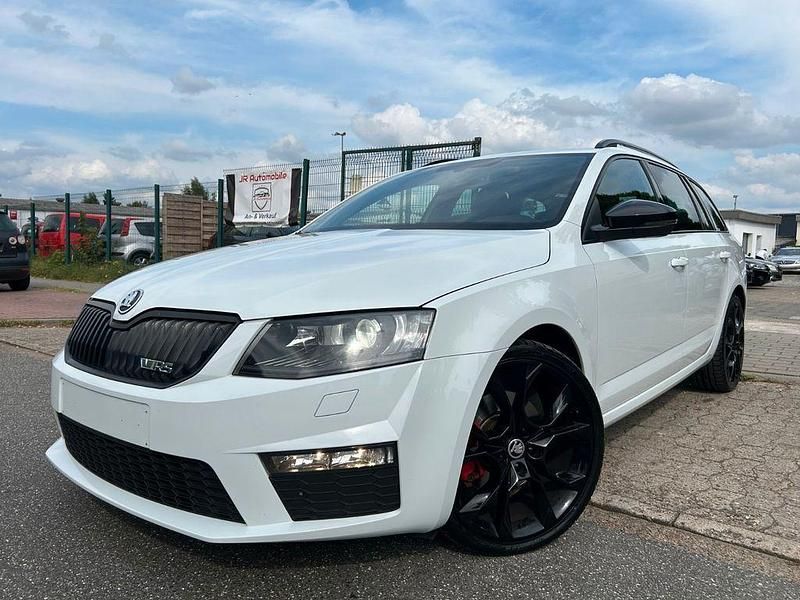 Weiß Gebraucht 2016 Skoda Octavia RS Kombi | 11.850 € (Superpreis) - Bild 1/4