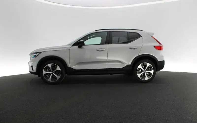 Occasion Volvo XC40 Plus 163 ch (119 kW) 2025 Argent SUV