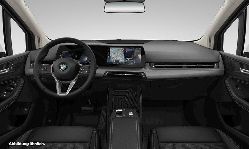 Gebraucht BMW 218 Active Tourer Performance 136 PS (100 kW) 2022 Weiß Van / Kleinbus