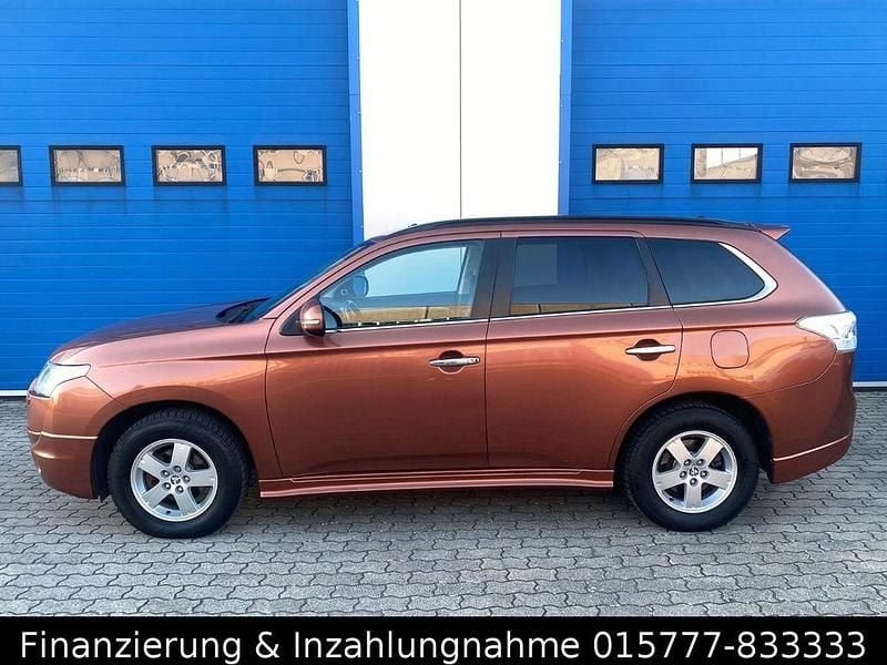 Gebraucht Mitsubishi Outlander 150 PS (110 kW) 2013 Braun SUV