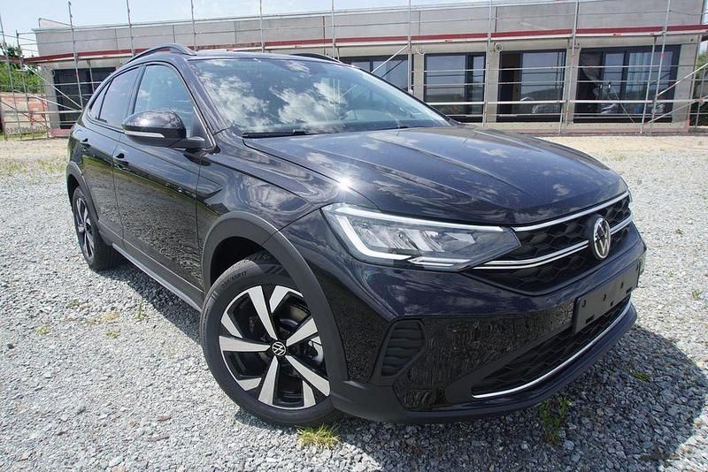 Schwarz metallic Neu 2025 VW Taigo Life SUV | 23.450 € (Superpreis) - Bild 1/4