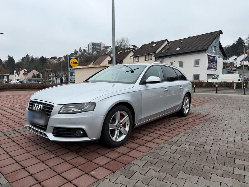Gebraucht Audi A4 Basis 143 PS (105 kW) 2009 Silber Kombi