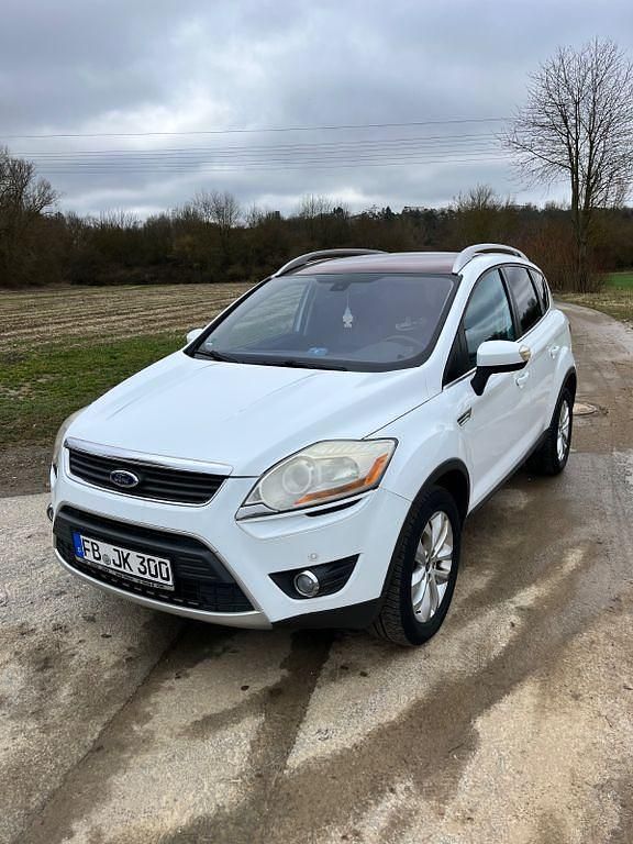 Gebraucht Ford Kuga Titanium 136 PS (100 kW) 2009 Weiß SUV