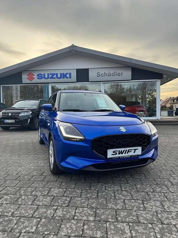Neu Suzuki Swift Comfort 83 PS (61 kW) 2026 Blau Kleinwagen