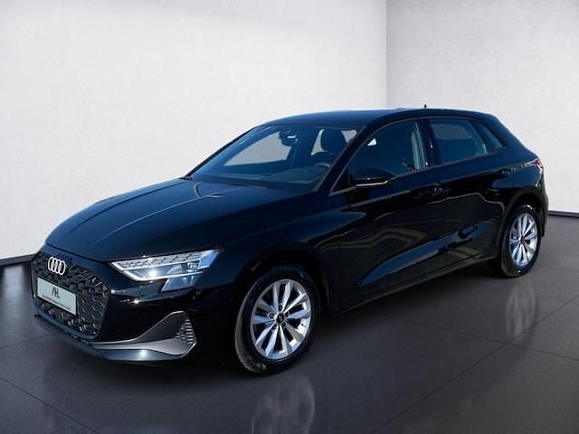 Gebraucht Audi A3 Ambiente 116 PS (85 kW) 2025 Mythosschwarz metallic