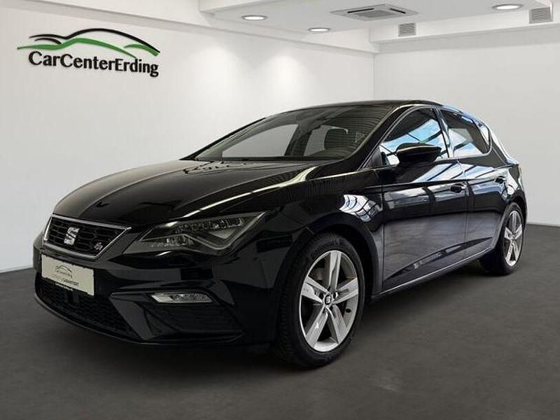 Schwarz Gebraucht 2017 Seat Leon FR Limousine | 12.990 € (Fairer Preis) - Bild 1/4
