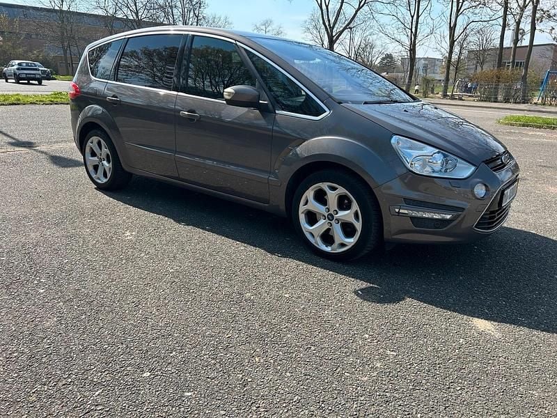 Gebraucht Ford S-MAX S 200 PS (147 kW) 2013 Van / Kleinbus