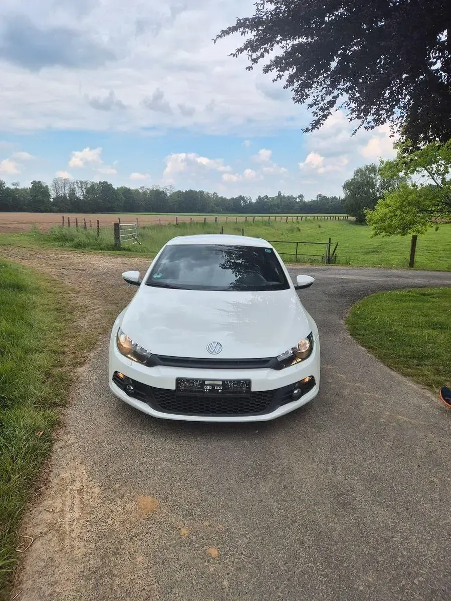 Gebraucht VW Scirocco 200 PS (147 kW) 2008 Weiß Coupé