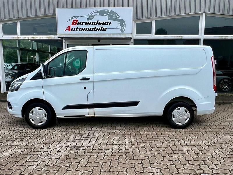 Gebraucht Ford Transit Custom Trend 131 PS (96 kW) 2021 Weiß Van / Kleinbus