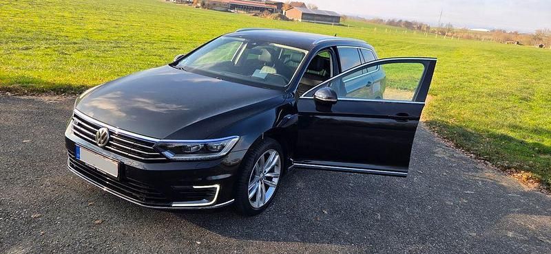 Gebraucht VW Passat GTE 218 PS (160 kW) 2018 Schwarz Kombi