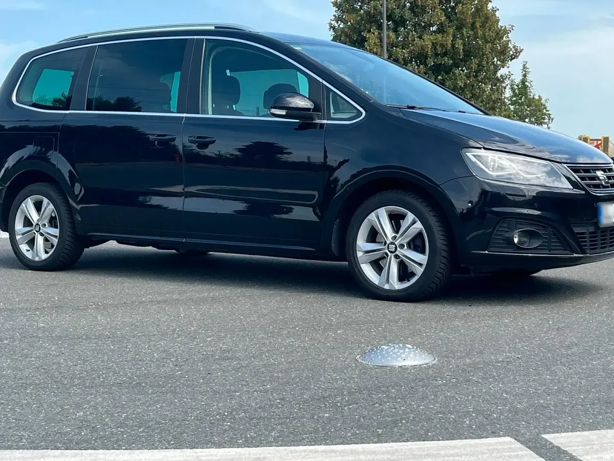 Gebraucht Seat Alhambra 184 PS (135 kW) 2015 Schwarz Van / Kleinbus