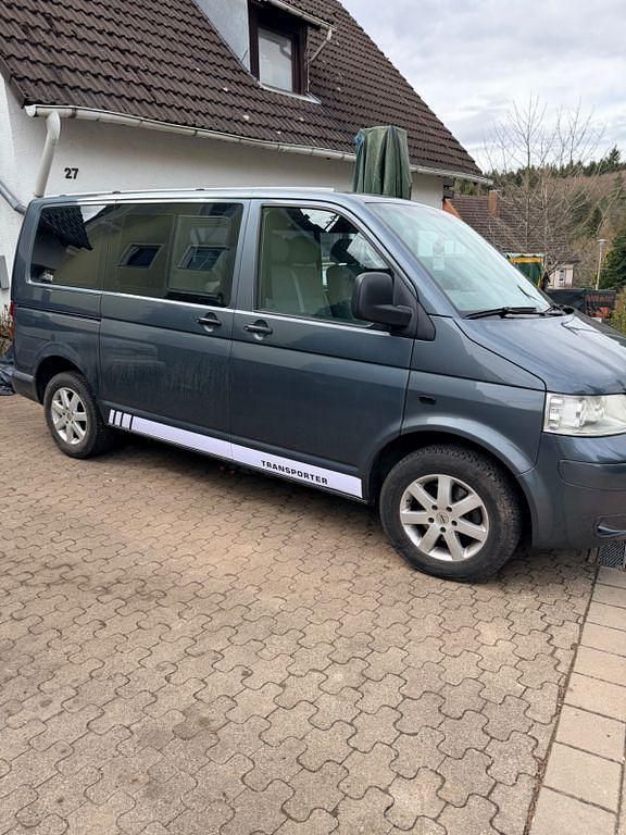 Gebraucht VW T5 105 PS (77 kW) 2004 Grau Van