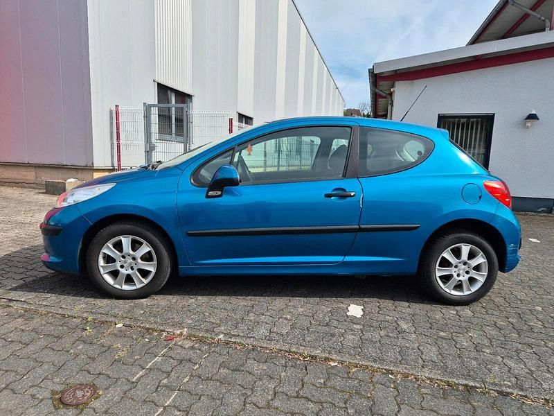 Gebraucht Peugeot 207 88 PS (64 kW) 2006 Blau Kleinwagen