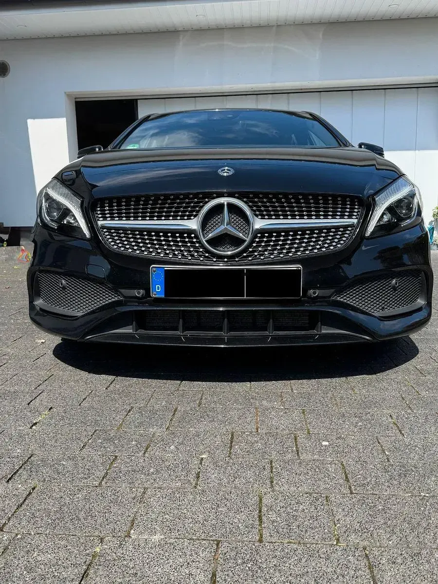 Gebraucht Mercedes A200 Edition 136 PS (100 kW) 2017 Schwarz Limousine