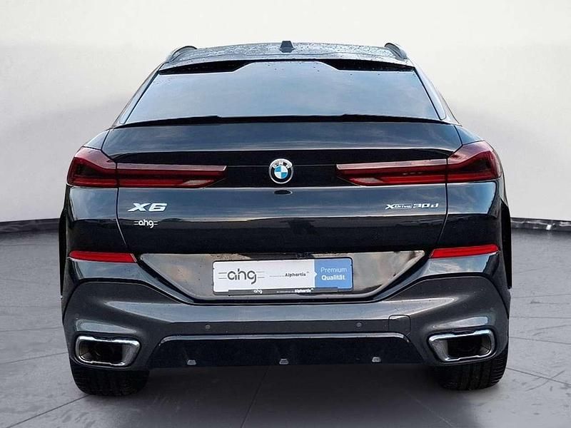 Gebraucht BMW X6 M Sport 286 PS (210 kW) 2025 Black sapphire metallic SUV