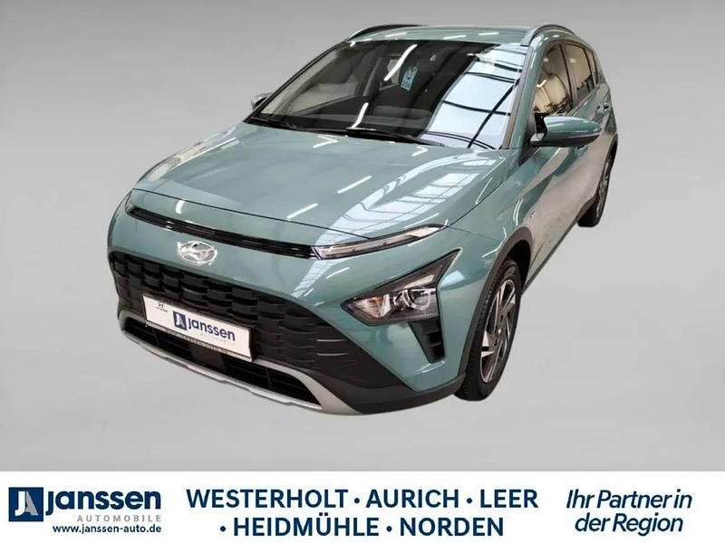 Gebraucht Hyundai Bayon Trend 101 PS (74 kW) 2024 Mangrove green SUV