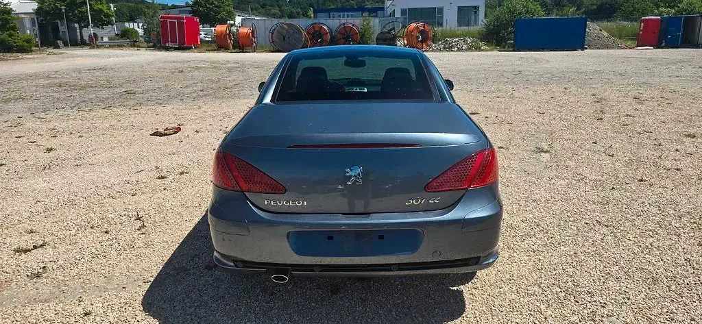 Gebraucht Peugeot 307 CC 109 PS (80 kW) 2009 Grau Cabrio