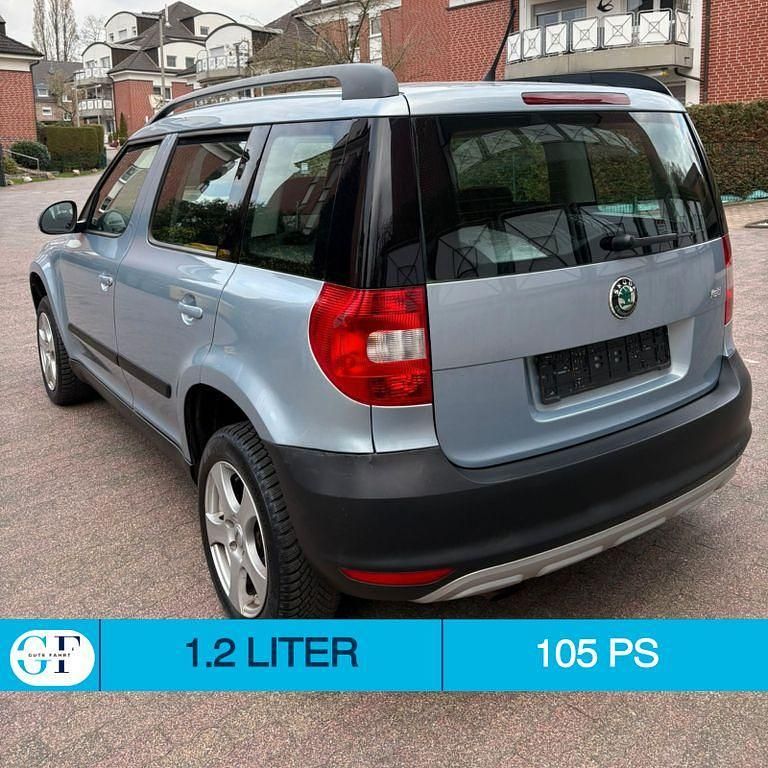 Gebraucht Skoda Yeti Ambition 105 PS (77 kW) 2011 Blau SUV