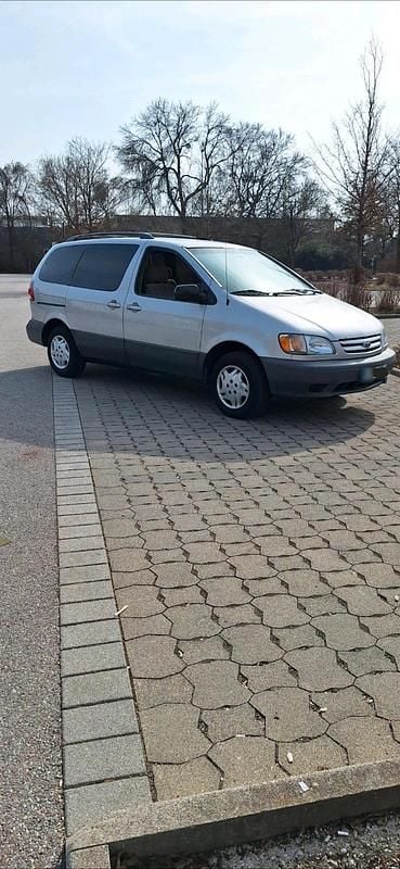Gebraucht Toyota Sienna 233 PS (171 kW) 2003 Grün Van / Kleinbus