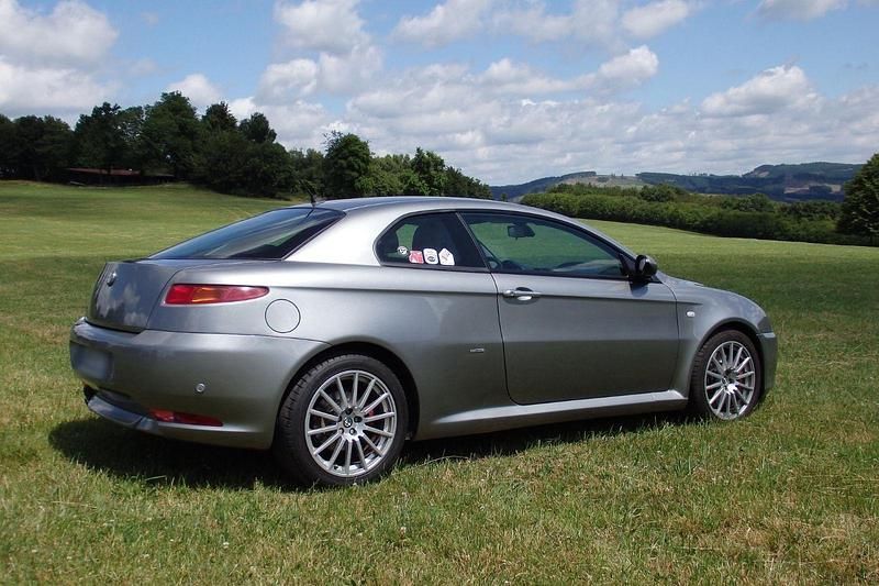 Gebraucht Alfa Romeo GT Distinctive 241 PS (177 kW) 2005 Grau Coupé