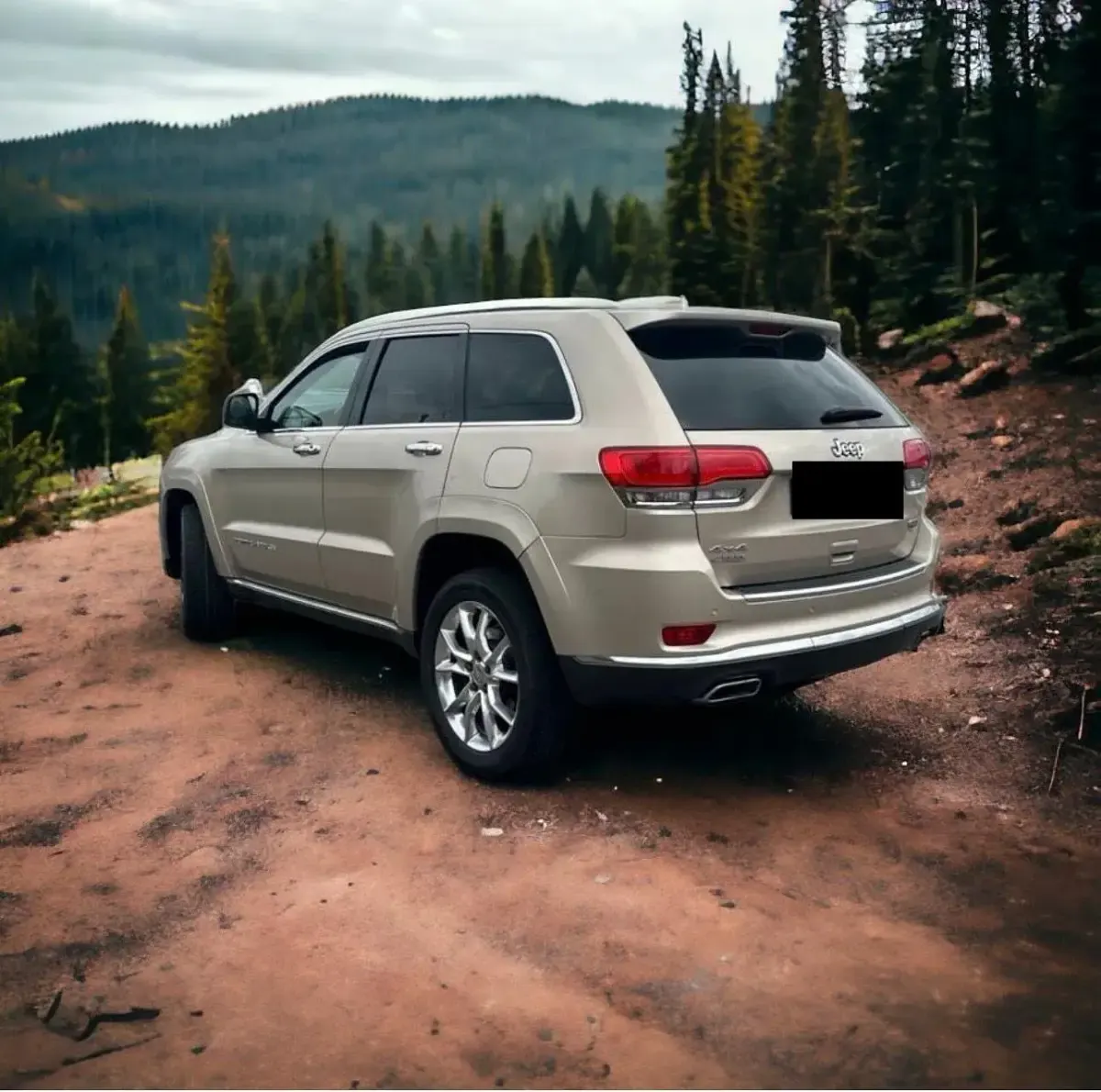 Gebraucht Jeep Grand Cherokee Summit 250 PS (183 kW) 2013 Beige SUV