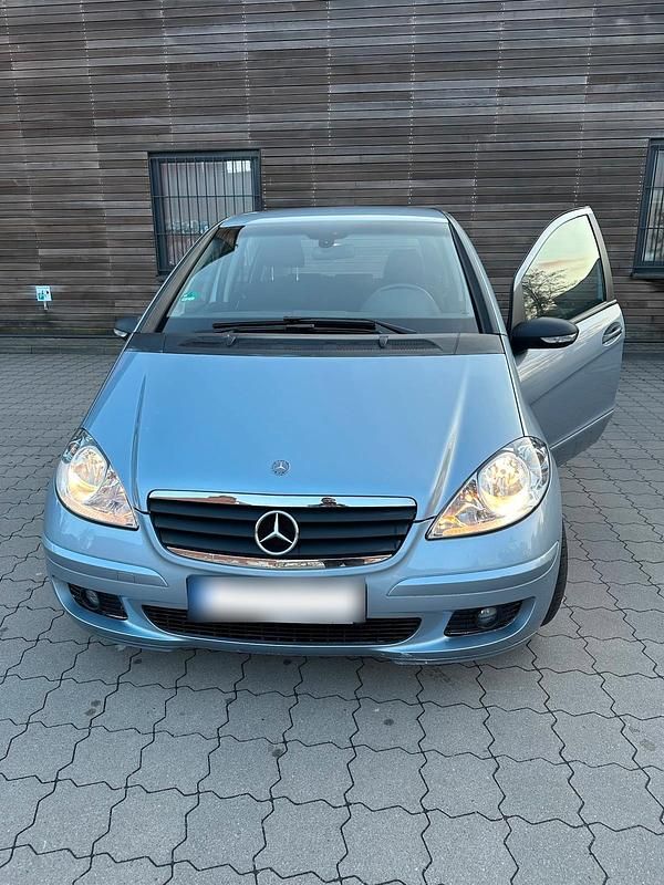 Gebraucht Mercedes A150 95 PS (69 kW) 2006 Blau Kleinwagen