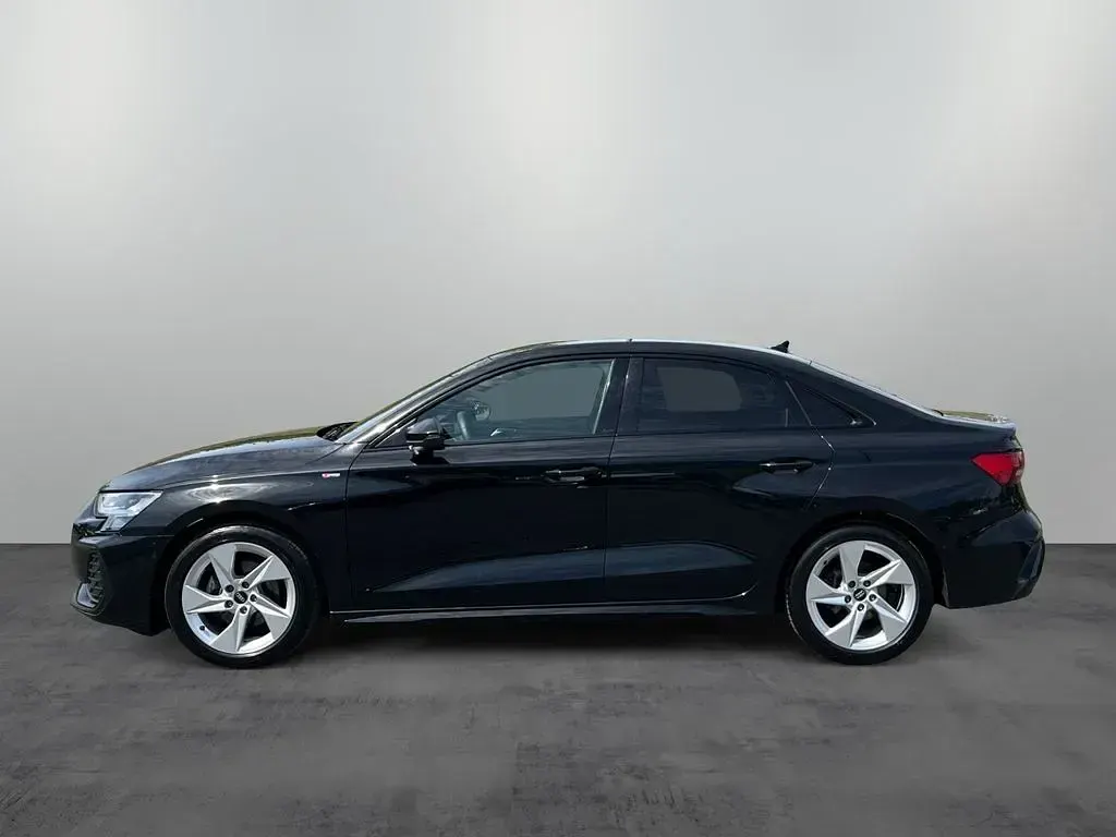 Gebraucht Audi A3 S-Line 150 PS (110 kW) 2025 Mythosschwarz metallic Limousine