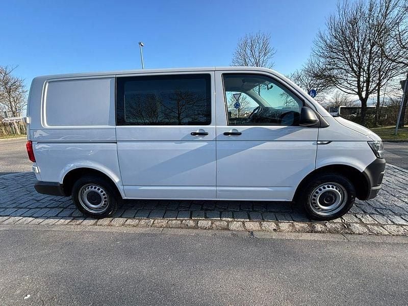 Gebraucht VW Transporter 150 PS (110 kW) 2019 Weiß Van