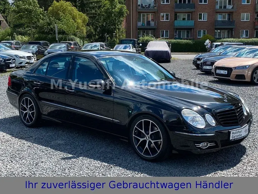 Gebraucht Mercedes E320 Avantgarde 224 PS (164 kW) 2008 Schwarz Limousine