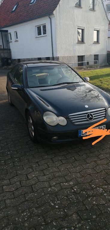 Gebraucht Mercedes 200 163 PS (119 kW) 2002 Blau