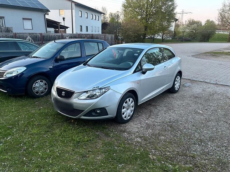 Second-hand Seat Ibiza 86 CP (63 kW) 2010 Argintiu Hatchback