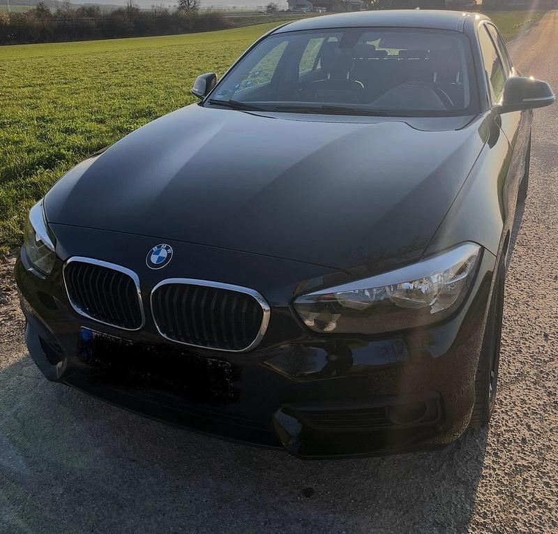 Gebraucht BMW 118 136 PS (100 kW) 2018 Schwarz Kleinwagen
