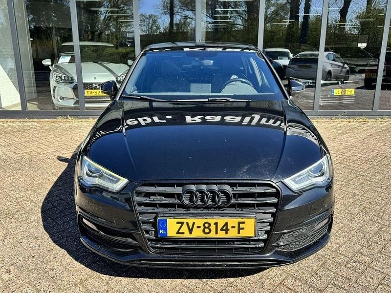 Gebraucht Audi A3 Sport 184 PS (135 kW) 2016 Schwarz Limousine