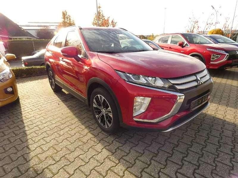 Dynamikrot Gebraucht 2020 Mitsubishi Eclipse Cross Spirit SUV | 17.950 € (Fairer Preis) - Bild 1/4