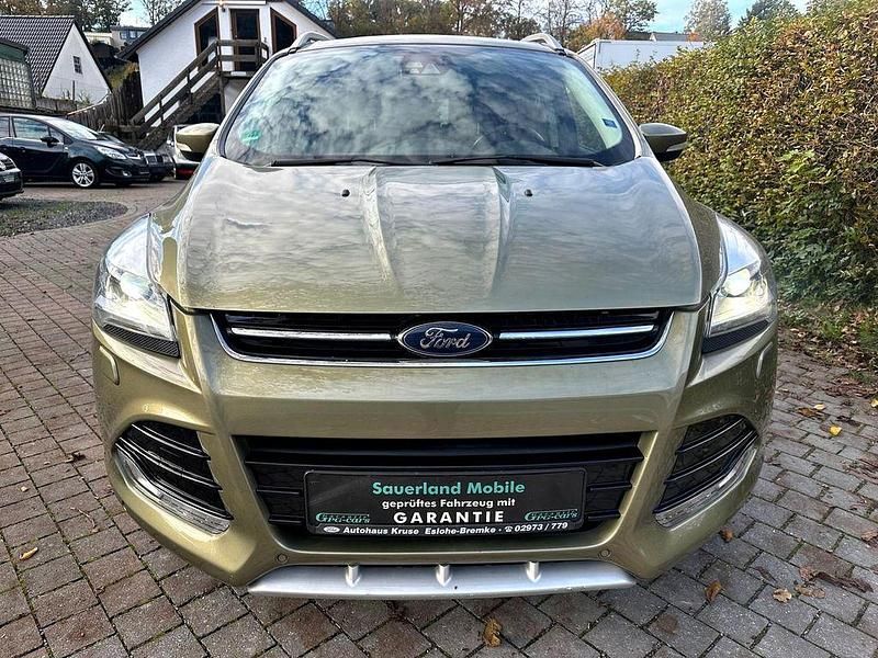Gebraucht Ford Kuga Individual 179 PS (131 kW) 2015 SUV