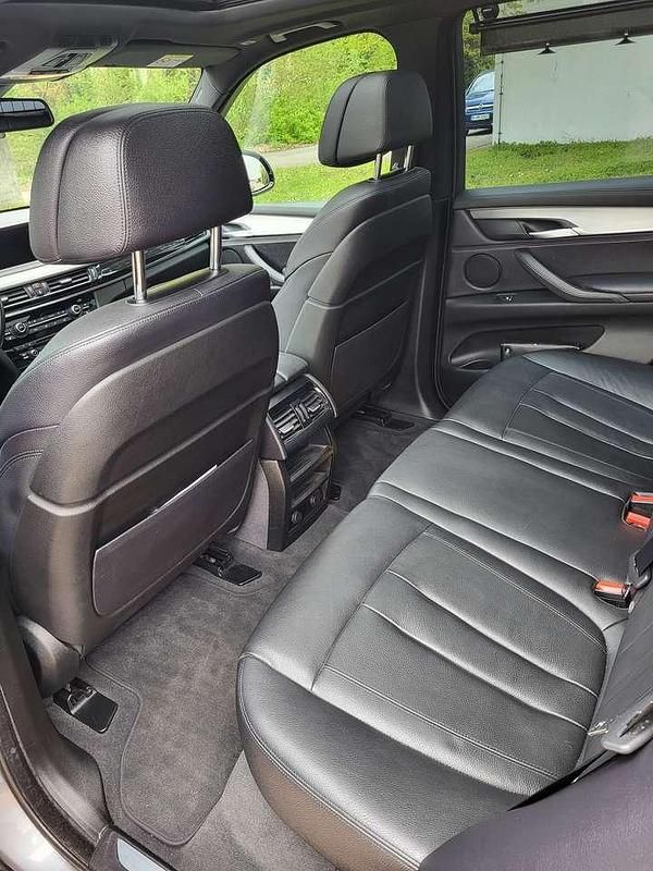 Gebraucht BMW X5 Performance 258 PS (189 kW) 2016 Grau SUV