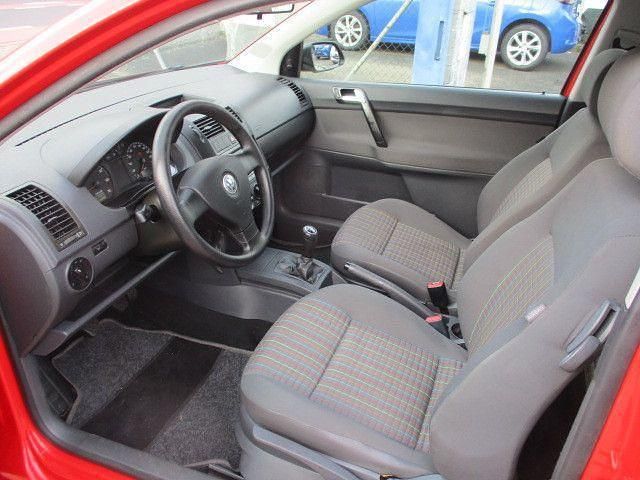 Gebraucht VW Polo 60 PS (44 kW) 2009 Rot Kleinwagen