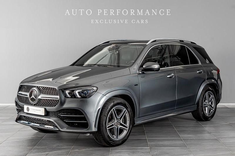 Grau Gebraucht 2020 Mercedes GLE350e AMG SUV | 53.290 € (Fairer Preis) - Bild 1/4
