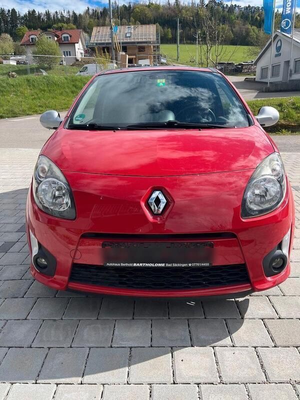 Rot Gebraucht 2008 Renault Twingo GT Kleinwagen | 1.750 € (Guter Preis) - Bild 1/4