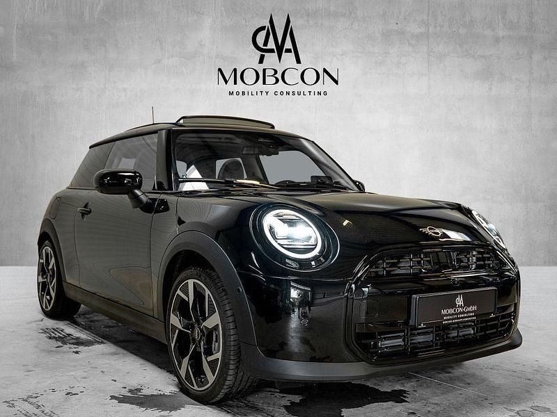 Gebraucht Mini Cooper Classic 156 PS (114 kW) 2025 Schwarz Kleinwagen
