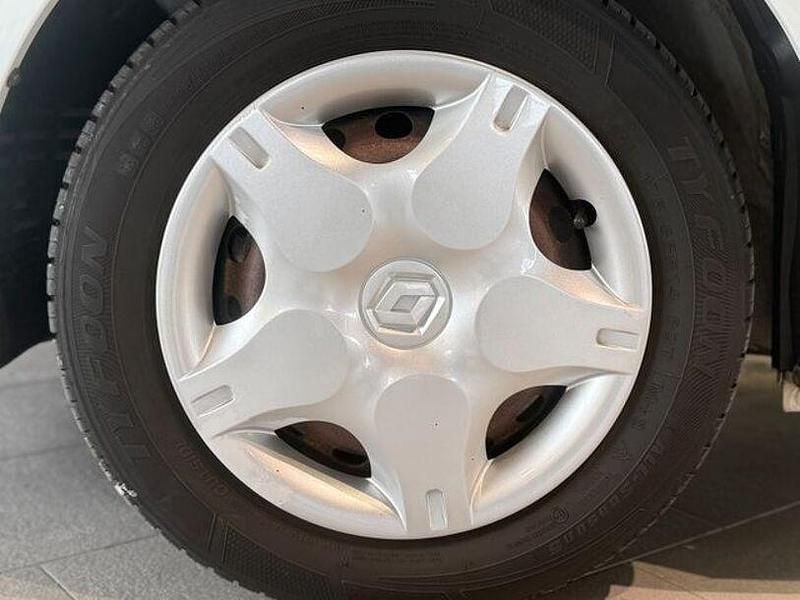 Second-hand Renault Twingo Expression 75 CP (55 kW) 2014 Alb Hatchback