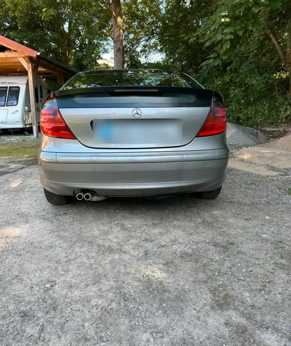 Gebraucht Mercedes C200 163 PS (119 kW) 2003 Silber Coupé
