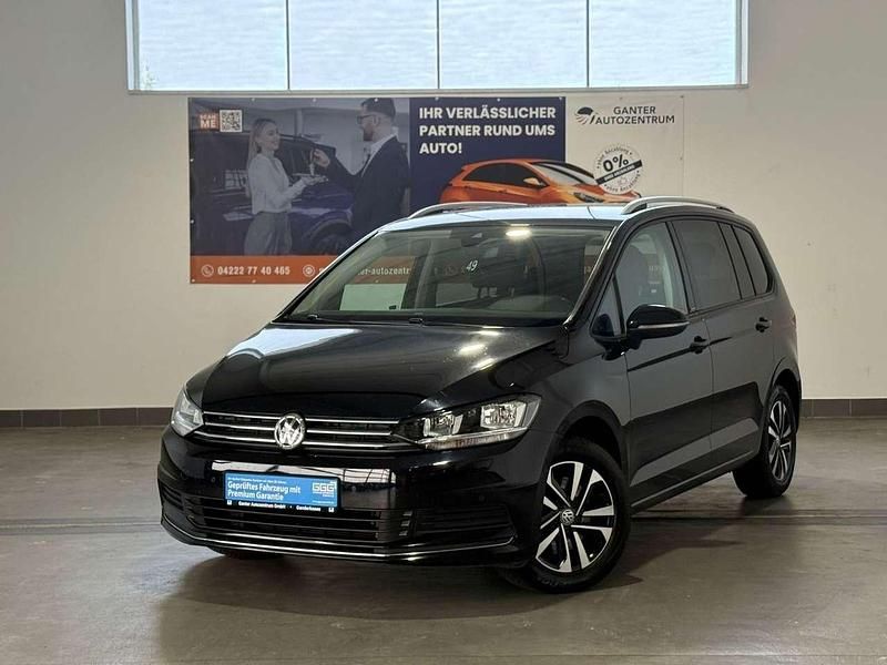 Schwarz Gebraucht 2020 VW Touran IQ Drive Van / Kleinbus | 26.790 € (Fairer Preis) - Bild 1/3