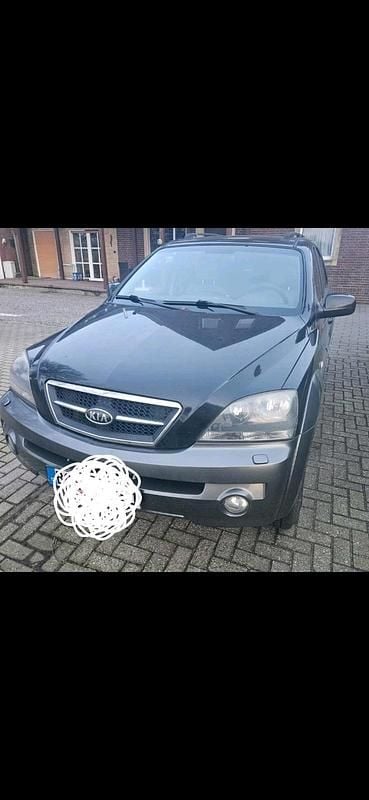 Grau Gebraucht 2006 Kia Sorento SUV | 3.900 € (Guter Preis) - Bild 1/4