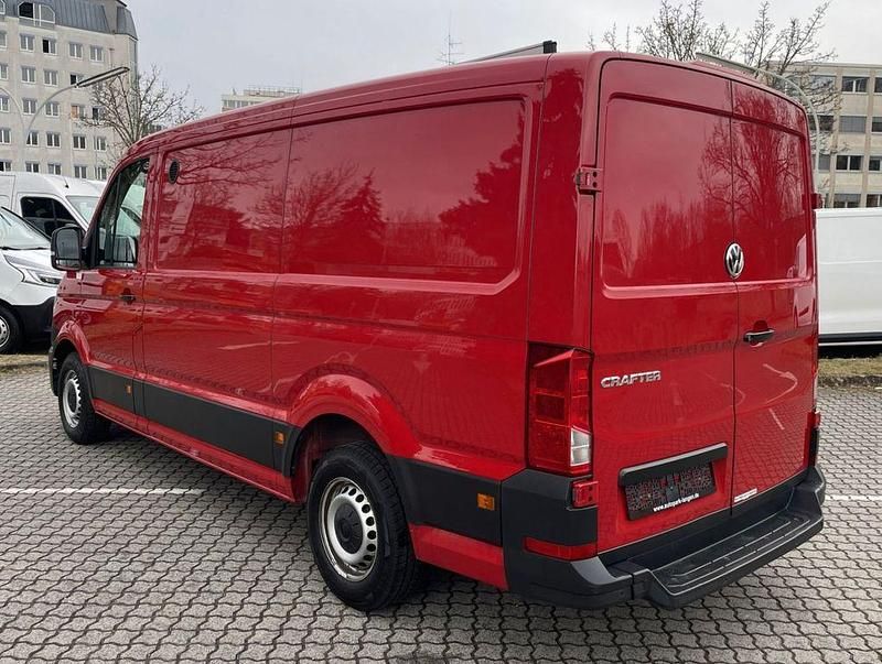 Gebraucht VW Crafter 102 PS (75 kW) 2020 Rot Van