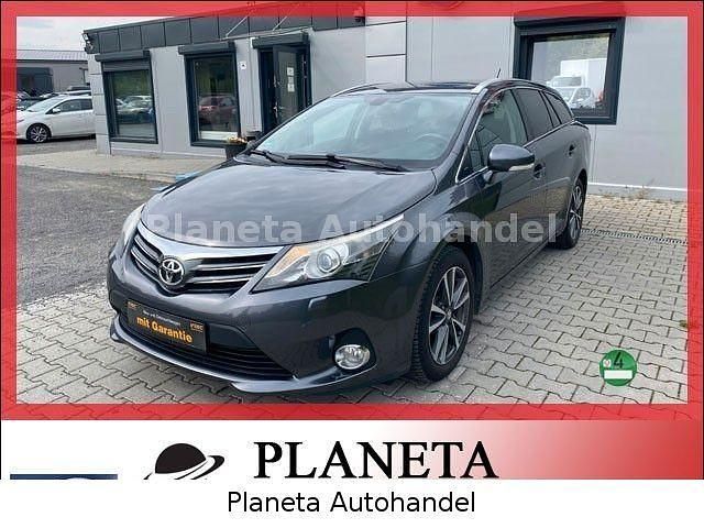 Grau Gebraucht 2013 Toyota Avensis Life Kombi | 8.499 € (Fairer Preis) - Bild 1/4