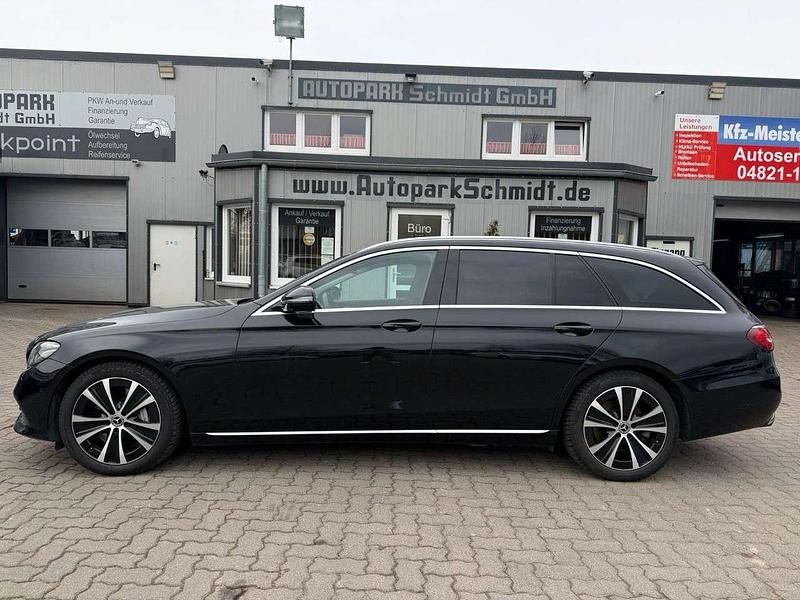 Gebraucht Mercedes E350 286 PS (210 kW) 2019 Schwarz Kombi